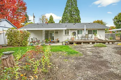 659 Herman Avenue, Medford, OR 97501 - Photo 13