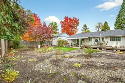 659 Herman Avenue, Medford, OR 97501 - Photo 11