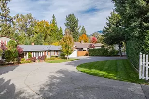 2250 Rogue River Hwy, Grants Pass, OR 97527 - Photo 101