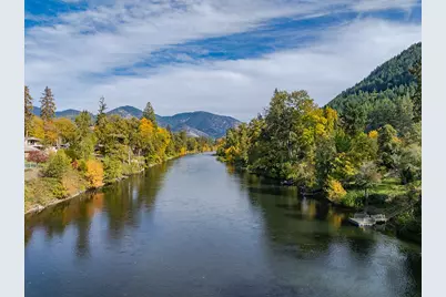 2250 Rogue River Highway, Grants Pass, OR 97527 - Photo 91