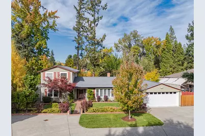 2250 Rogue River Highway, Grants Pass, OR 97527 - Photo 1