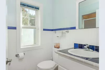 2250 Rogue River Highway, Grants Pass, OR 97527 - Photo 35
