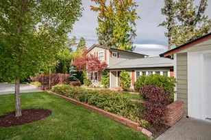 2250 Rogue River Hwy, Grants Pass, OR 97527 - Photo 5