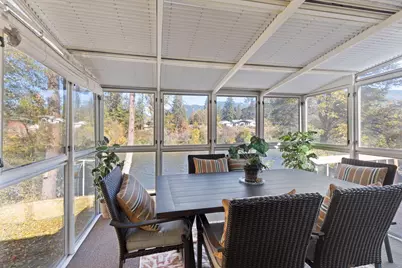 2700 Rogue River Highway, Grants Pass, OR 97527 - Photo 25