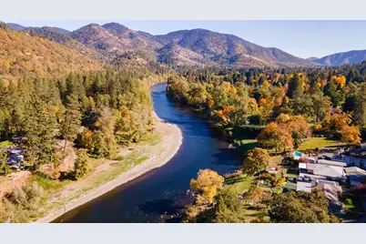 2700 Rogue River Highway, Grants Pass, OR 97527 - Photo 41