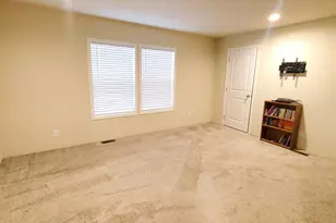 16185 South Dr, La Pine, OR 97739 - Photo 9