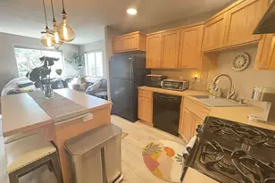 61379 Sally Ln, Bend, OR 97702 - Photo 5