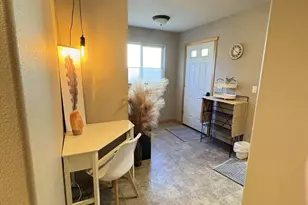 61379 Sally Ln, Bend, OR 97702 - Photo 17