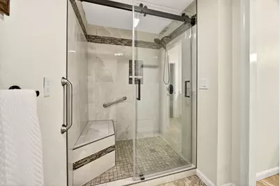 1977 Fairlane Drive, Medford, OR 97501 - Photo 27