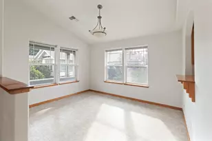 930 Schaefers Ln, Grants Pass, OR 97526 - Photo 7