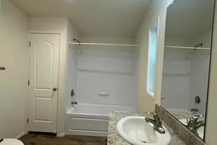 397 SE 6th St, Madras, OR 97741 - Photo 15