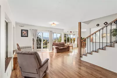 827 Summit Loop, Grants Pass, OR 97527 - Photo 27