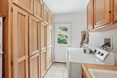 827 Summit Loop, Grants Pass, OR 97527 - Photo 43