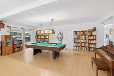 827 Summit Loop, Grants Pass, OR 97527 - Photo 15