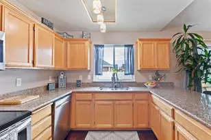 1061 Rainwood Ln, Grants Pass, OR 97527 - Photo 13