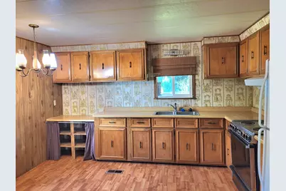 6901 Old Stage Road #11, Central Point, OR 97502 - Photo 3