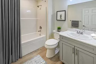 2359 SW 24th St, Redmond, OR 97756 - Photo 7