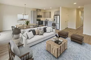 2359 SW 24th St, Redmond, OR 97756 - Photo 3