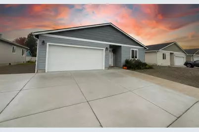 7929 Jacqueline Way, White City, OR 97503 - Photo 1