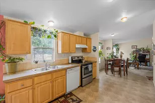 513 Barton Rd, Glendale, OR 97442 - Photo 21