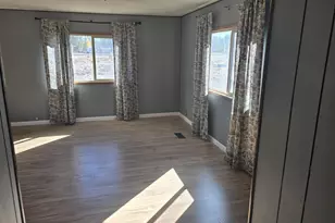 100120 N 97 Hwy, Chemult, OR 97731 - Photo 9