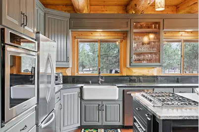 69440 Crooked Horseshoe Road, Sisters, OR 97759 - Photo 19
