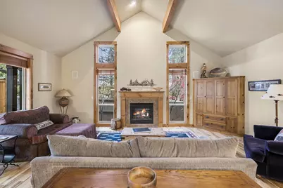 60798 Goldenwood Loop, Bend, OR 97702 - Photo 7