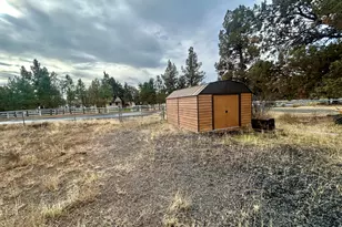 63368 Chaparrel Dr, Bend, OR 97701 - Photo 9