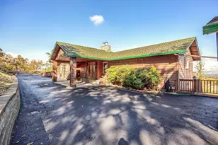 2070 Skyview Dr, Medford, OR 97501 - Photo 25