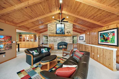 2070 Skyview Drive, Medford, OR 97501 - Photo 37