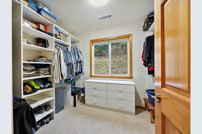 2070 Skyview Drive, Medford, OR 97501 - Photo 49