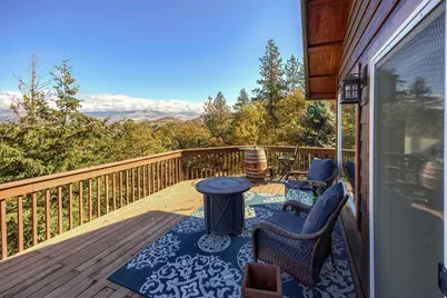 2070 Skyview Drive, Medford, OR 97501 - Photo 19