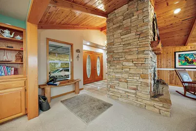 2070 Skyview Drive, Medford, OR 97501 - Photo 33