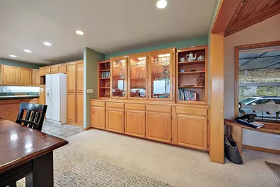 2070 Skyview Drive, Medford, OR 97501 - Photo 51