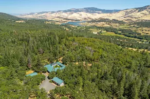 1988 Old Siskiyou Hwy, Ashland, OR 97520 - Photo 61