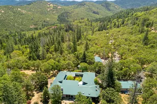 1988 Old Siskiyou Hwy, Ashland, OR 97520 - Photo 55