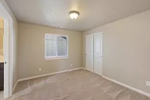 20376 SE Lois Way, Bend, OR 97702 - Photo 31