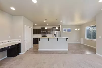 20376 SE Lois Way, Bend, OR 97702 - Photo 17