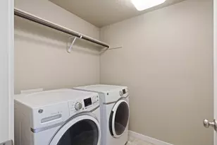 20376 SE Lois Way, Bend, OR 97702 - Photo 37