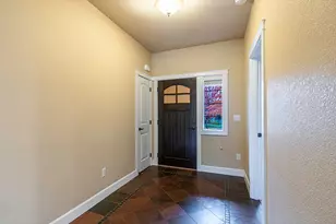 2850 Farmington Ave, Medford, OR 97504 - Photo 17