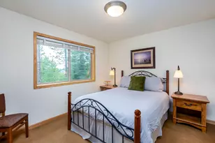 18616 Diamond Peak Dr, Crescent Lake, OR 97733 - Photo 27