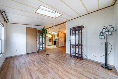 3431 S Pacific Highway #SPC 9, Medford, OR 97501 - Photo 5