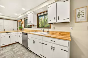 7900 Redwood Hwy, Wilderville, OR 97543 - Photo 31