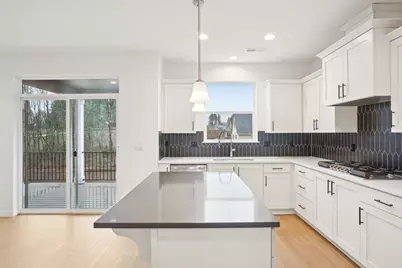 160 Valemont Drive #9, Eagle Point, OR 97524 - Photo 13