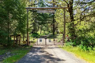 52 Dodes Creek Rd, Trail, OR 97541 - Photo 11