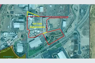 330 SE Evergreen Avenue, Redmond, OR 97756 - Photo 1