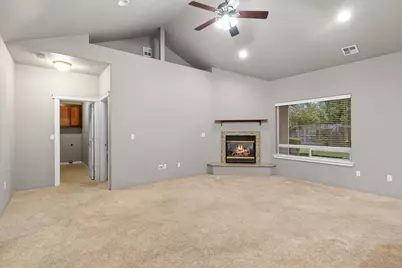 931 Highbury Drive, Medford, OR 97501 - Photo 7