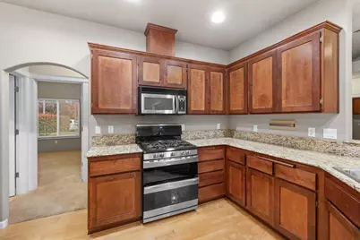 931 Highbury Drive, Medford, OR 97501 - Photo 15