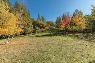 4027 Azalea Dr, Grants Pass, OR 97526 - Photo 53