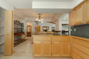 4027 Azalea Dr, Grants Pass, OR 97526 - Photo 13